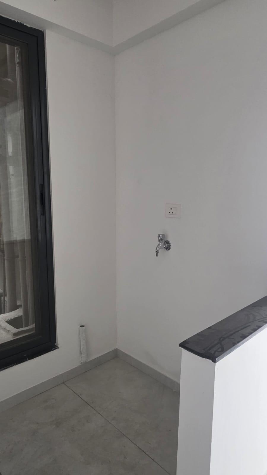 3.5 Bhk for rent in Mantra Mirrari - Image 1
