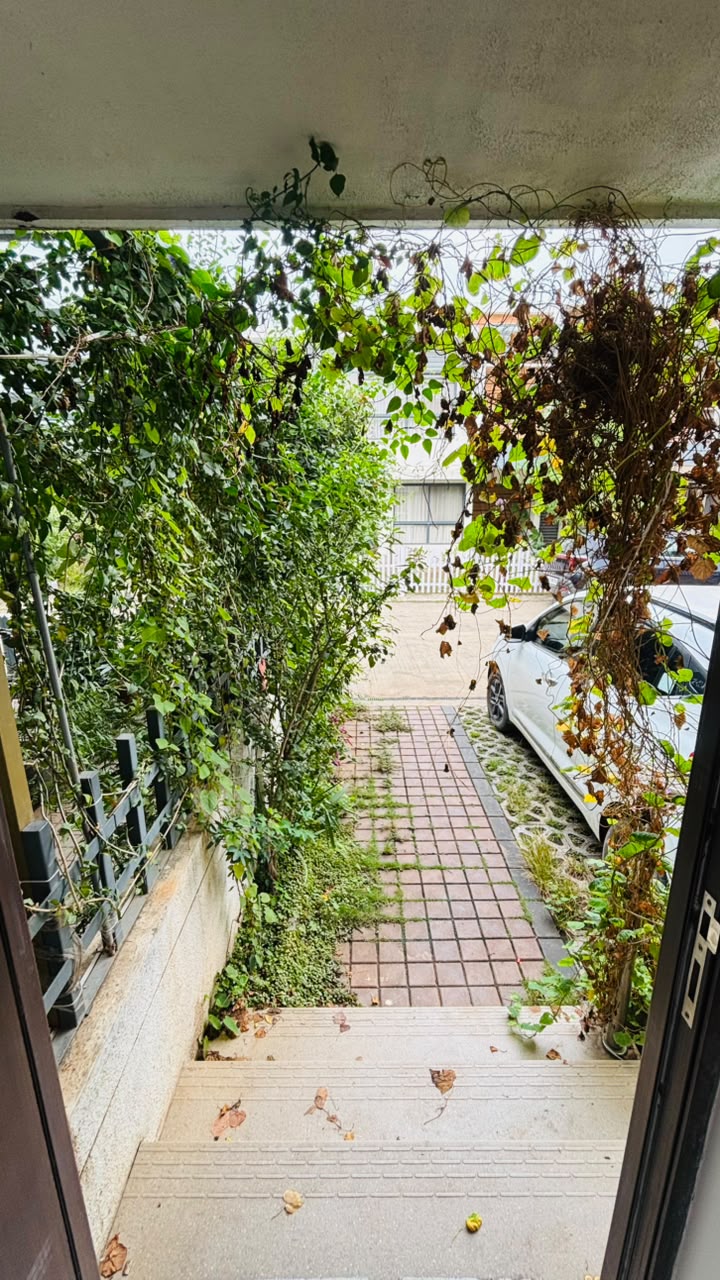 🏡 LUXURY 3 BHK ROW HOUSE FOR RESALE ✨ GERA WORLD OF JOY – KHARADI, PUNE ✨ - Image 1